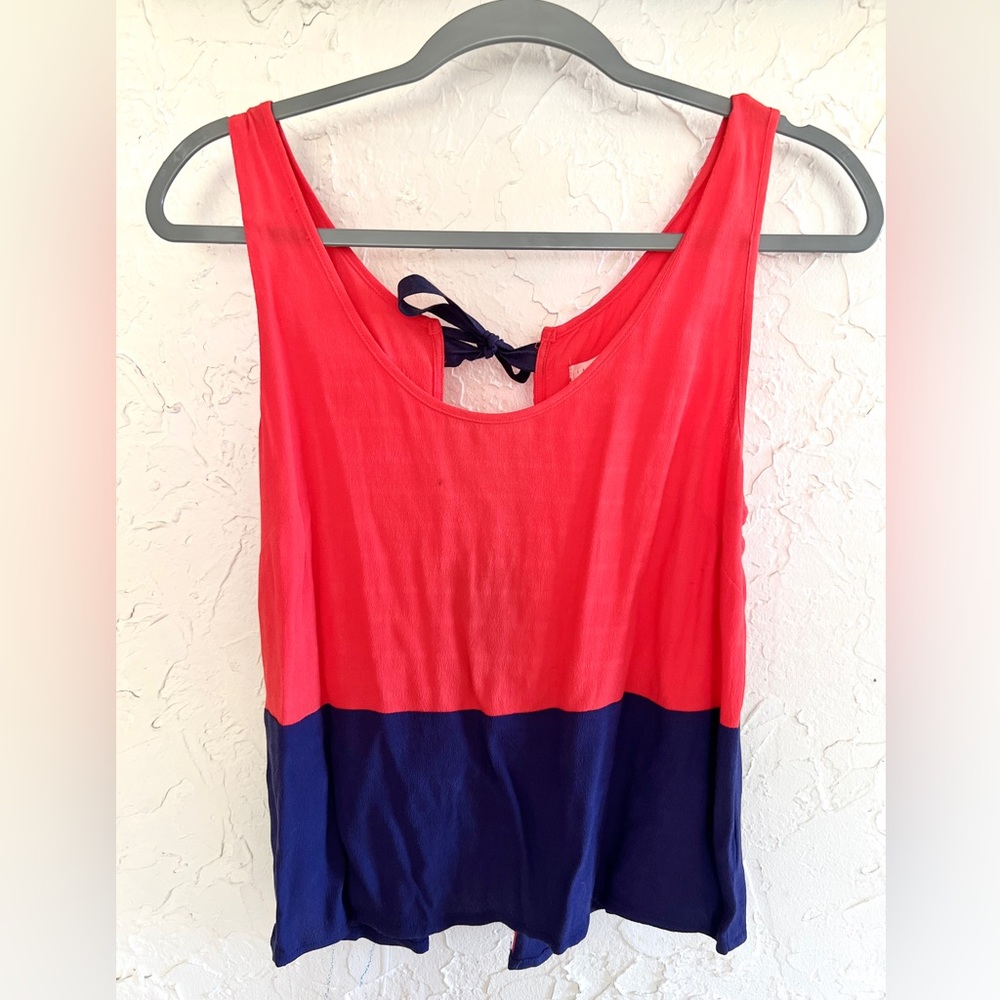 Cooperative tank top.